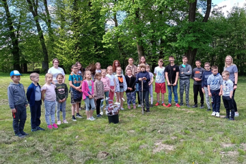 Ponad 7 tysięcy drzewek dla mieszkańców Powiatu Miechowskiego rozdanych w ramach I Małopolskich Dni Klimatu